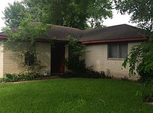 6110 Oakham St, Houston, TX 77085