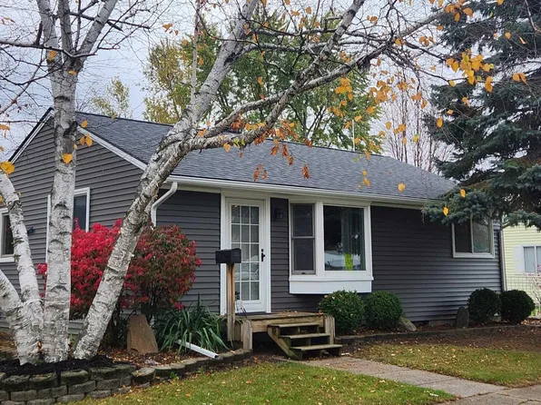 630 West Blvd, Marine City, MI 48039
