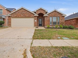 3648 Swallow Dr, Mesquite, TX 75181