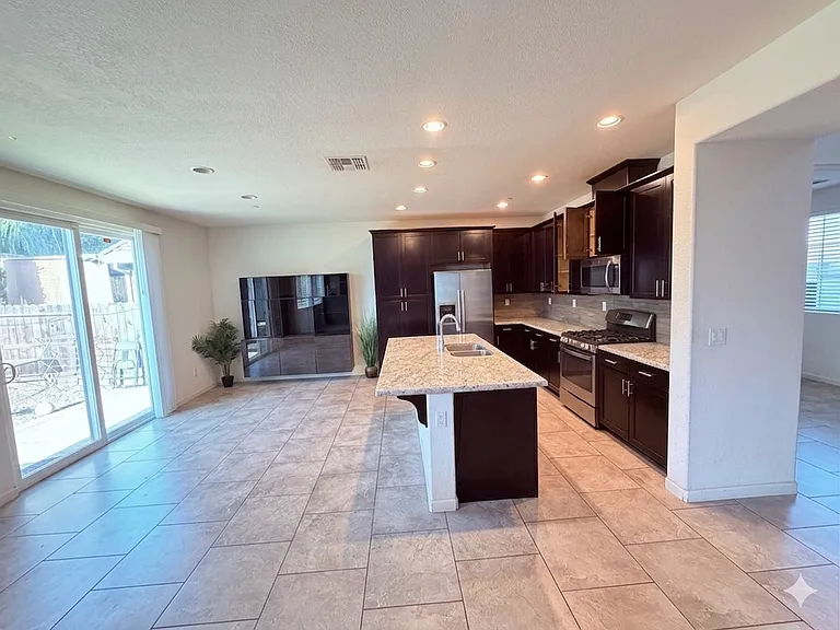 5360 Otter Pond Way — Photo 5