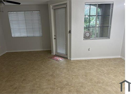 5th image of 6007 SW 19th St