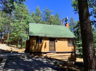 537 Spring Ln, Green Valley Lake, CA 92341