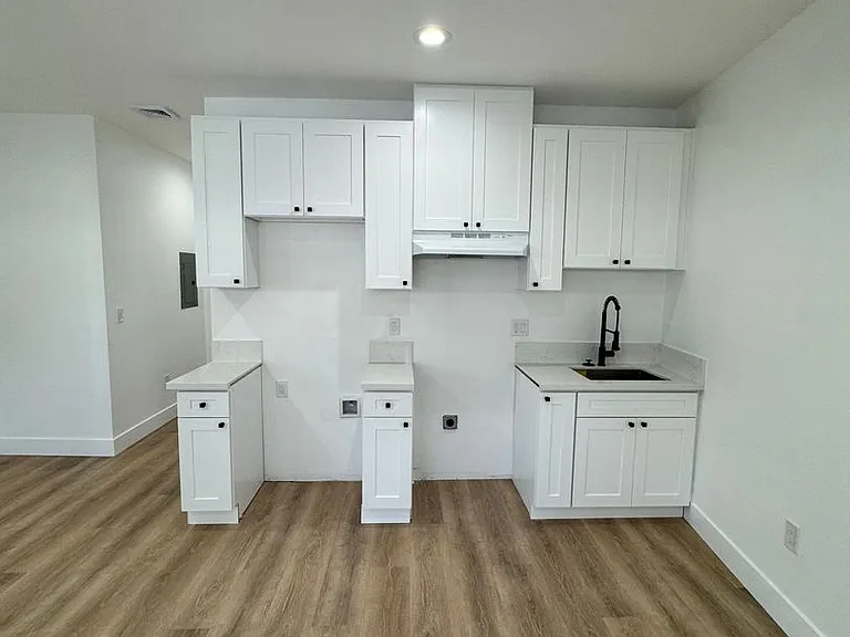 5201 E Anaheim Rd. — Photo 22