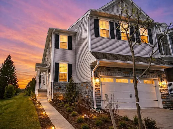 2011 Wander Ln, Manalapan, NJ 07726