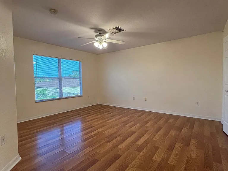 3986 Rollingsford Cir — Photo 20