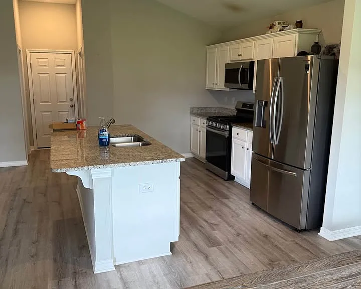 10948 Cord Ave — Photo 6
