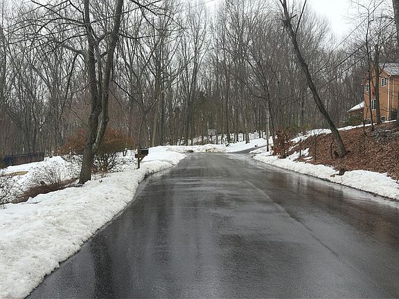 4th image of 250 Tanglewood Rd