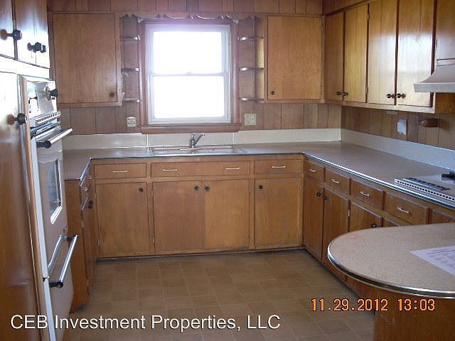 2nd image of 417 Pecan Dr