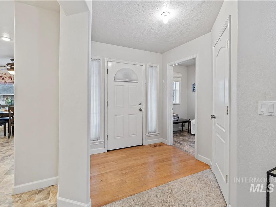 2494 N Aronmink Ln, Meridian, ID 83646 | Zillow