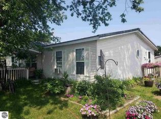 519 E Elder Rd, Mancelona, MI 49659