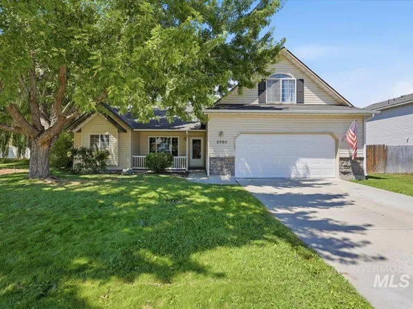 2505 S Bluegrass Dr, Nampa, ID 83686