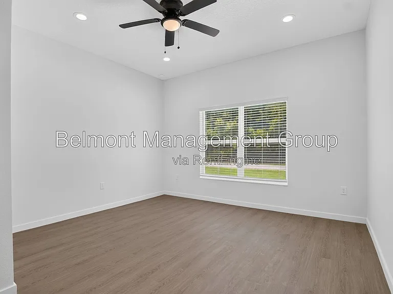 630 NW 59th Ave #2 — Photo 9