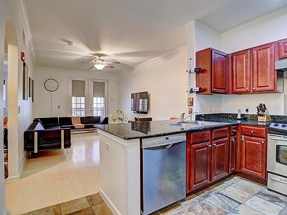 2nd image of 7575 Kirby Dr APT 3108