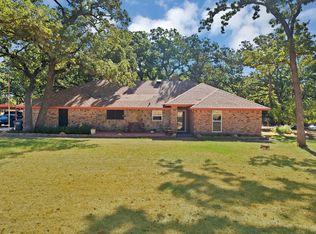 725 Greenwood Cut Off Rd, Weatherford, TX 76088