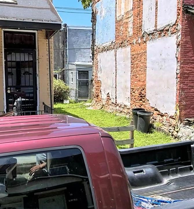 1st image of 666 N Conestoga St