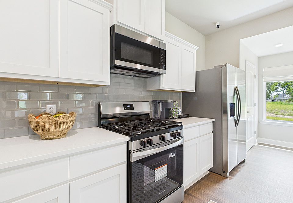 Cypress Falls by D.R. Horton in Broussard LA | Zillow