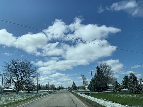 5th image of 7795 Maple Valley Rd