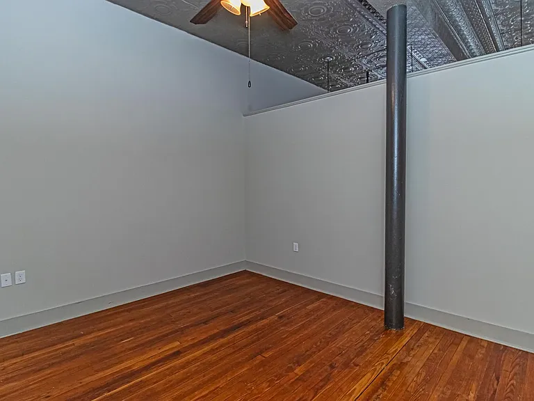 215F Nash St SE — Photo 9