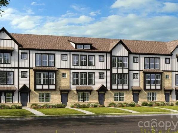 1836 Alexander Village Main Dr, Charlotte, NC 28262