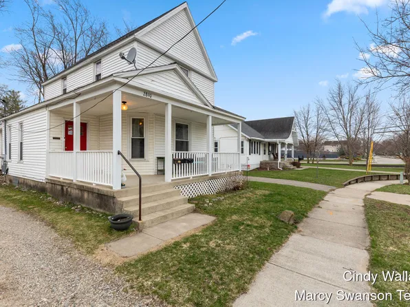 2890 Vermont Ave SW, Grandville, MI 49418