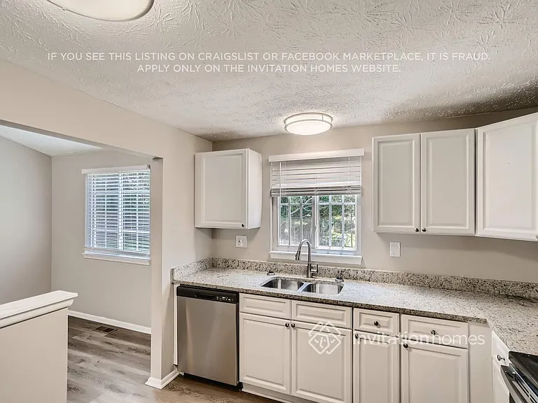 6083 Raintree Bnd — Photo 13