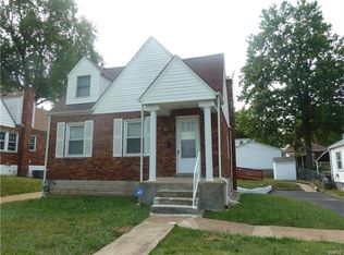 8912 Shawnee Ln, Saint Louis, MO