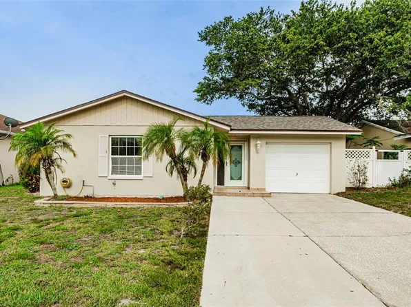 840 Grenoble Dr, Palm Harbor, FL 34684