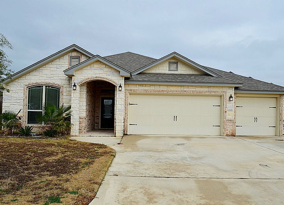 1st image of 3318 Victoria Meadow Dr