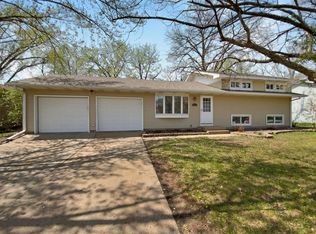 10516 Wren St NW, Coon Rapids, MN 55433
