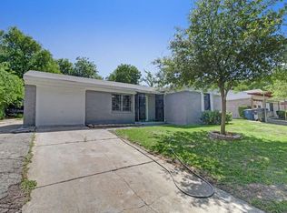 5808 Bluffman Dr, Dallas, TX 75241