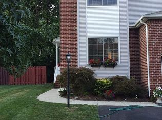 28 Burke St, Manalapan, NJ