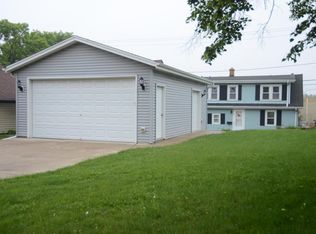 4171 S 3rd St, Milwaukee, WI 53207