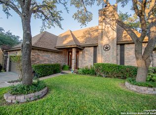 9102 Rustlers Creek Dr, San Antonio, TX 78230