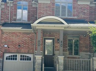 5 Hardman Ln, Ajax, ON L1T 0P9