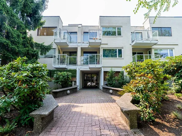 830 E 7th Ave #302, Vancouver, BC V5T 4J2