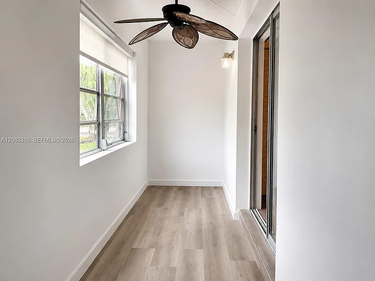 20311 NE 2nd Ave #15 — Photo 10