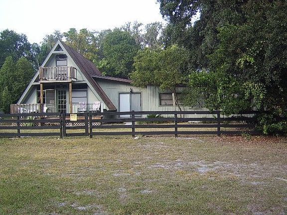 sideview of home