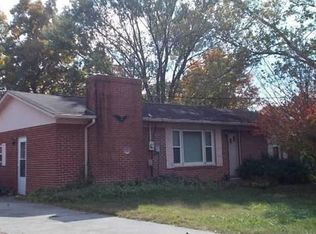 2855 Jefferson Diamond Rd, Morristown, TN 37814