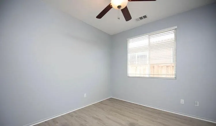 12333 Luna Rd — Photo 4