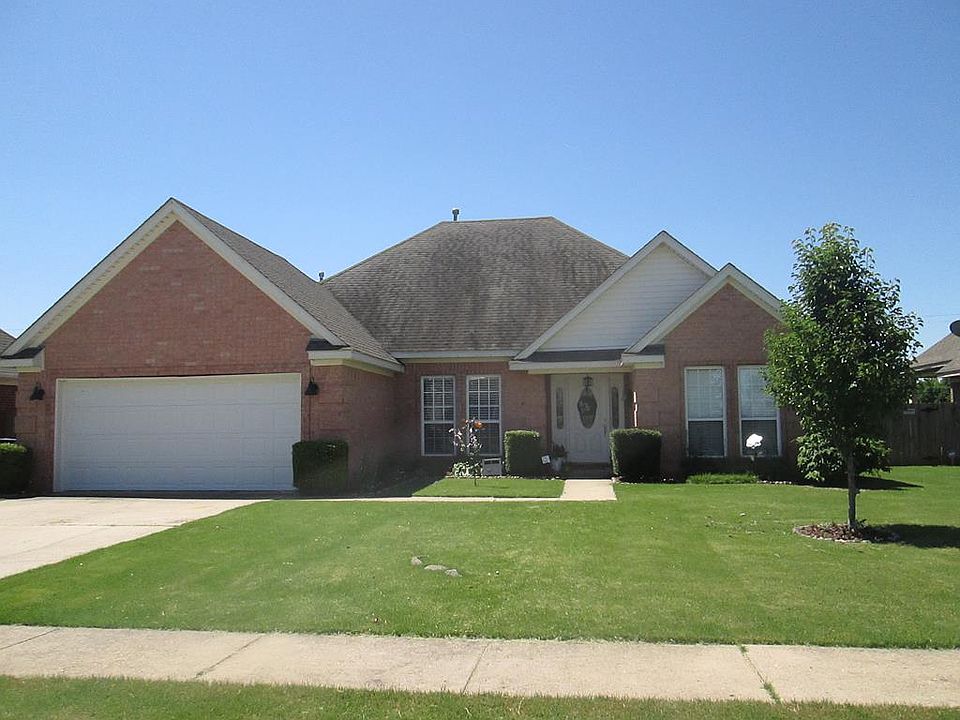 1st image of 241 Whispering Wind Cir