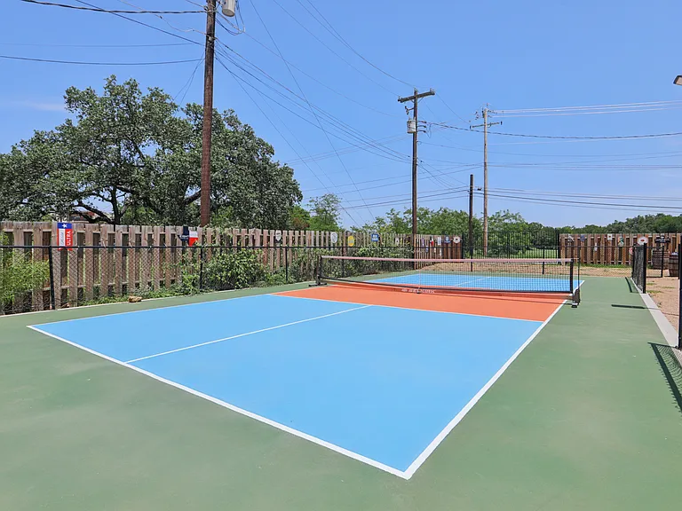 Pickle Pub Pickleball