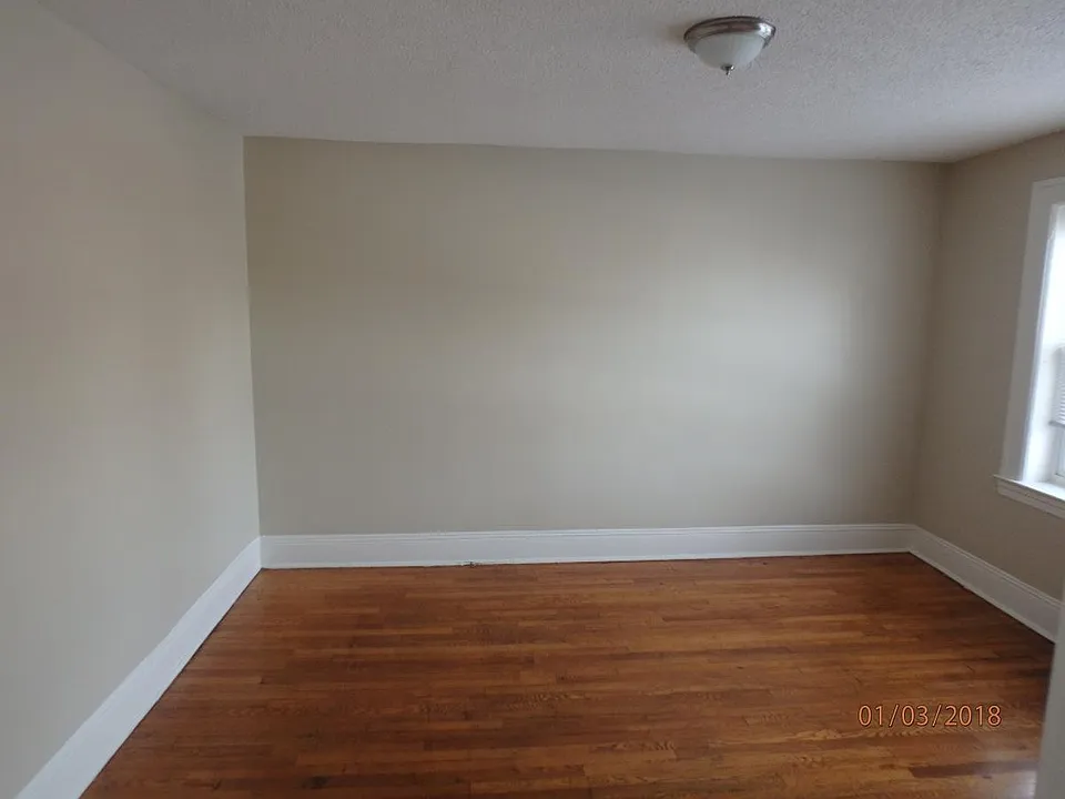 Bedroom #1