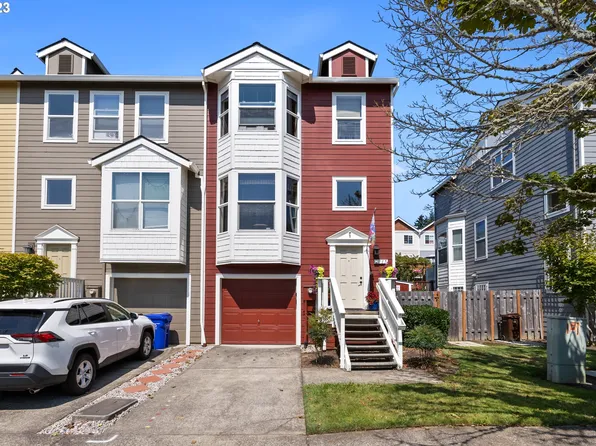 2517 NW 1st Dr, Gresham, OR 97030
