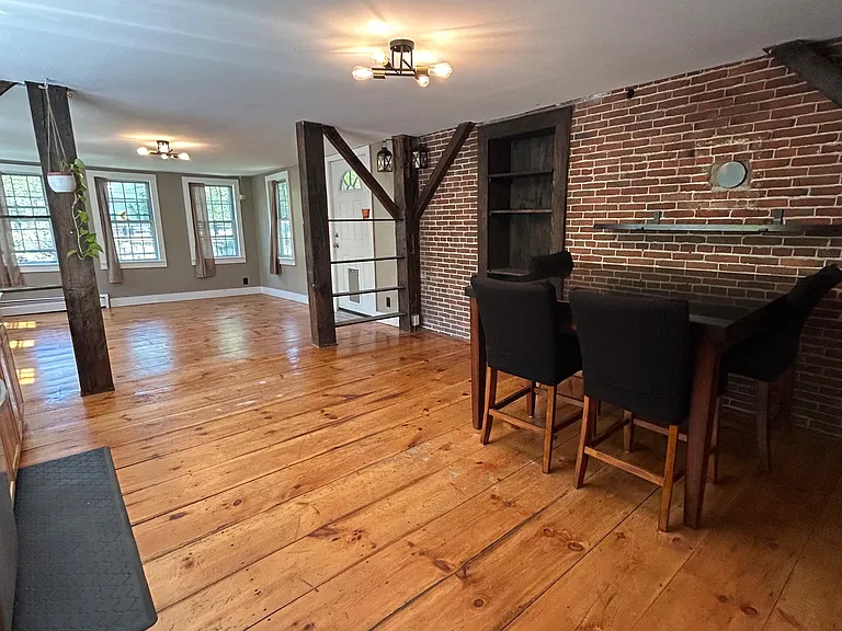 66 Temple Rd #1 — Photo 12