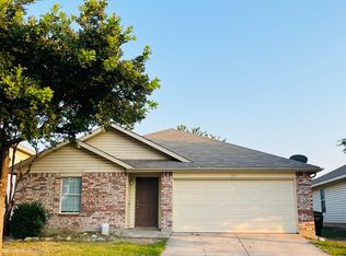 829 Santa Rosa Dr, Haslet, TX 76052