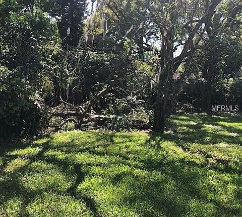 4th image of 9316 N Forest Hills Dr