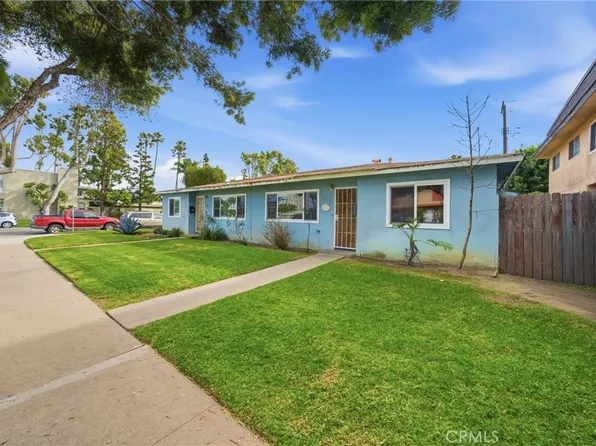 753 Scott Pl, Costa Mesa, CA 92627