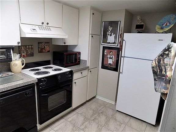 4th image of 4000 Surfside Blvd APT 610