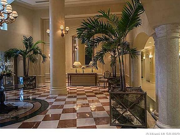 5th image of 20000 Country Club Dr APT 701