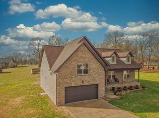 121 Elise Ln, Portland, TN 37148